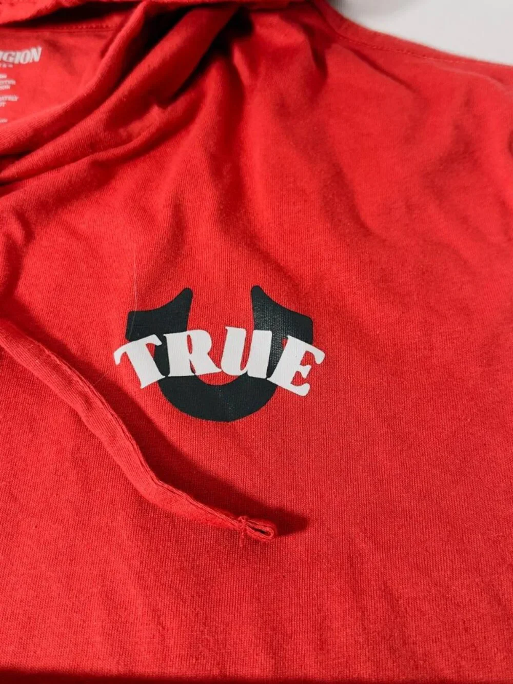 True Religion Short Sleeve Hooded T-Shirt – Red – Size L – NWT